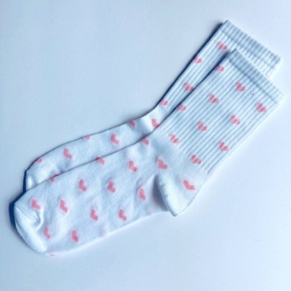🍒 5/$25 🍒 White Crew Socks with Pink Hearts